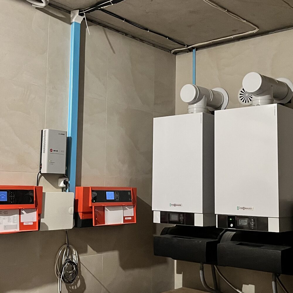 Каскад настенных котлов Viessmann с горелками
