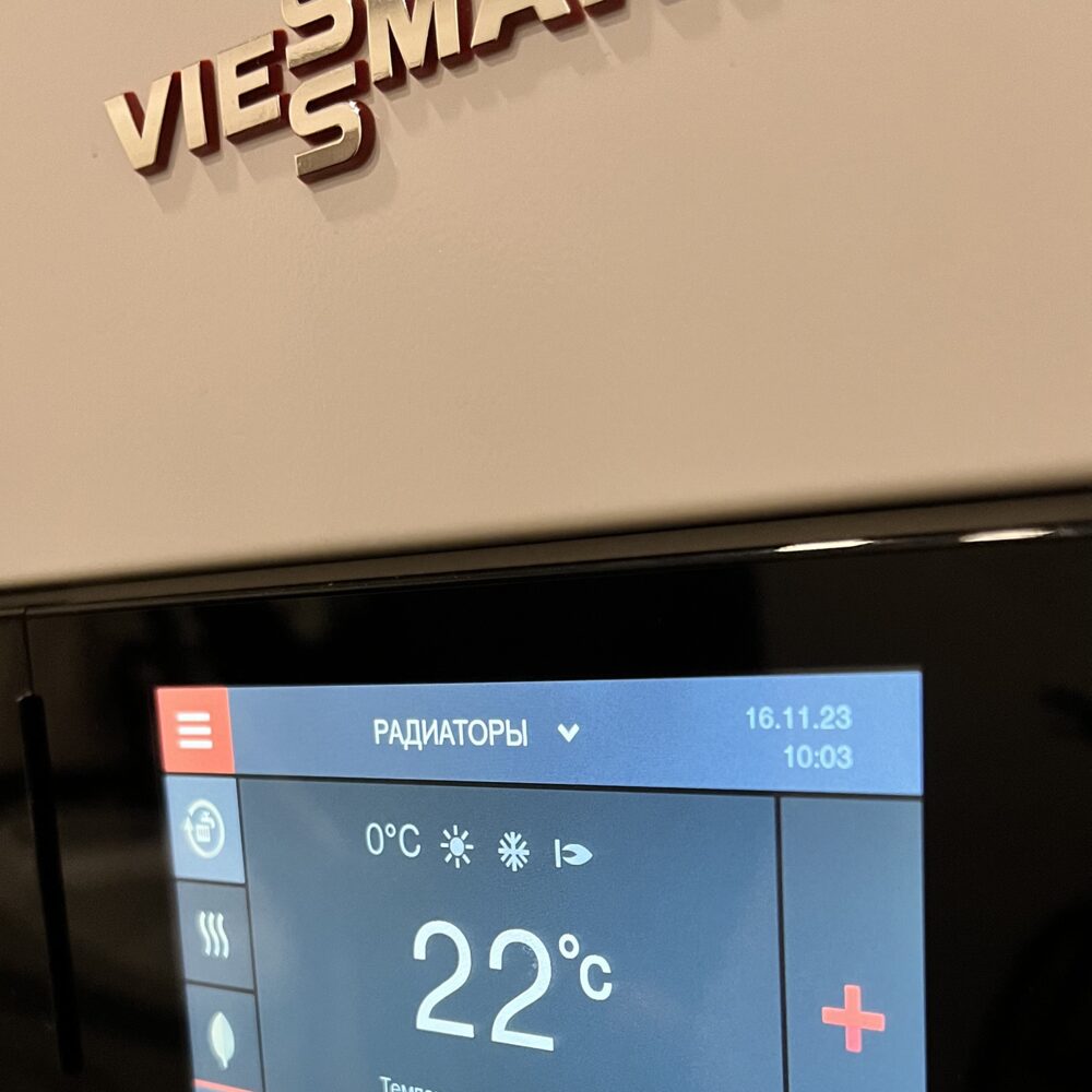 Панель управления системой отопления Viessmann